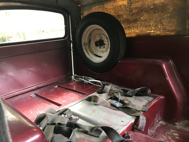 Illustration for article titled For $2,500, Would You Flip Over This 1970 Reliant Supervan III?